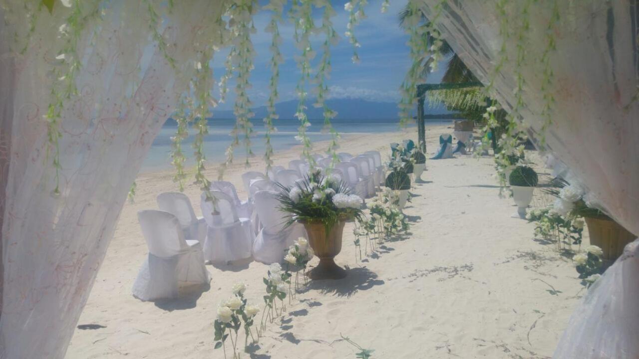 Apo Diver Beach Resort Σαν Χουάν Εξωτερικό φωτογραφία
