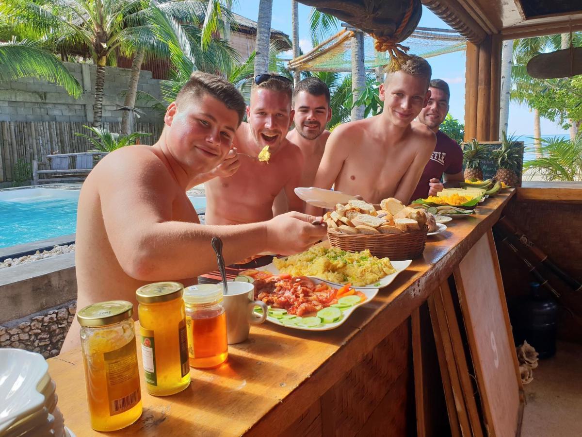 Apo Diver Beach Resort Σαν Χουάν Εξωτερικό φωτογραφία